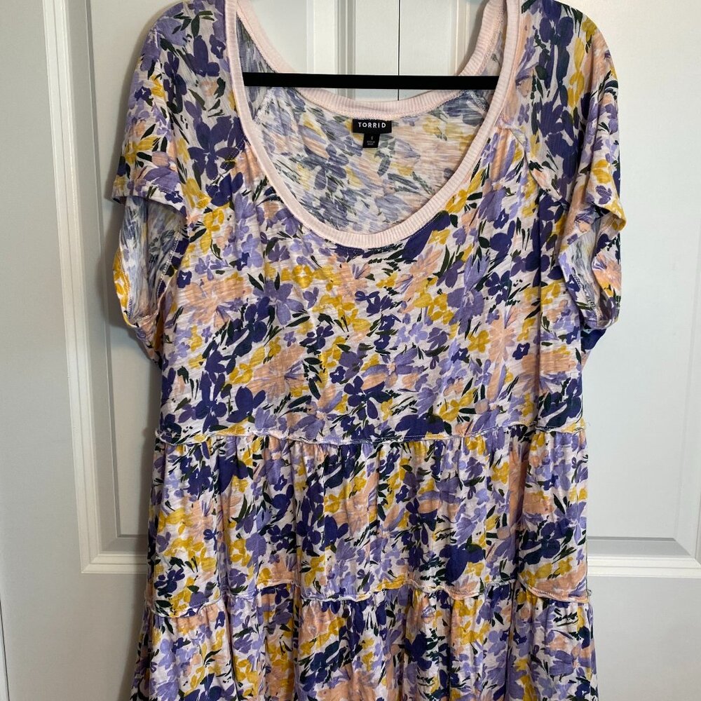 Torrid - Purple Floral Short Sleeve Babydoll Shirt - Size 1